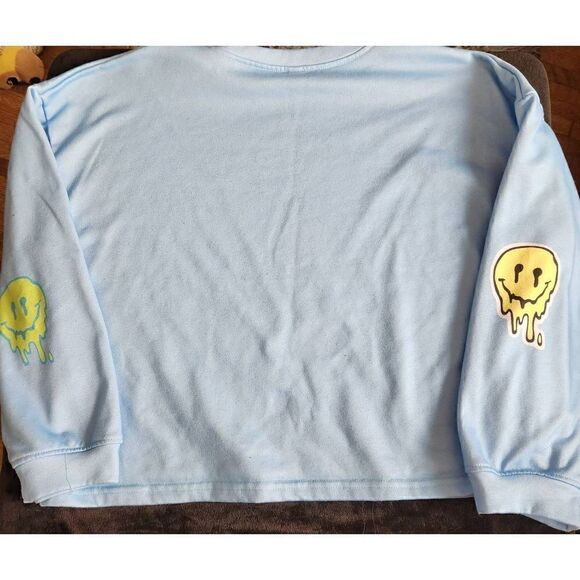 Orderplus oversized light blue smiley drip face size SMALL - Picture 4 of 4